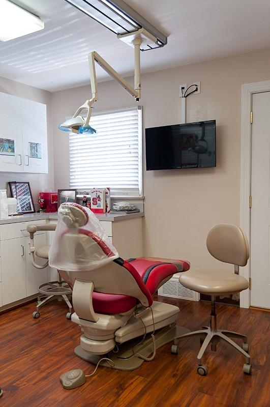 Televisions-in-Every-Treatment-Room