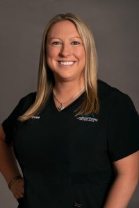 Portrait of Dr. Ashley Porter Ayuso, dentist
