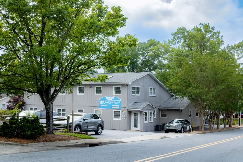 Exterior view of the dental office from the street